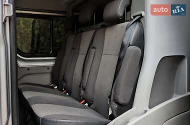Минивэн Renault Trafic 2013 в 