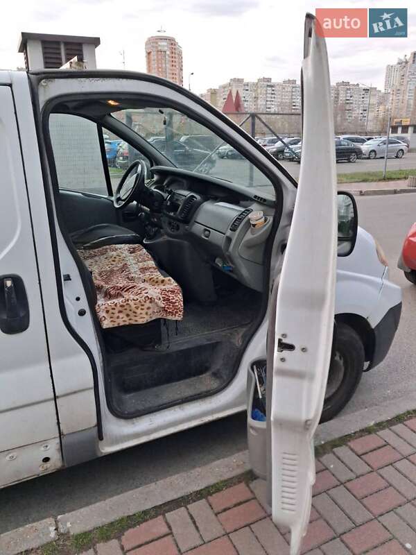 Вантажний фургон Renault Trafic 2007 в Броварах