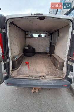 Грузовой фургон Renault Trafic 2007 в 