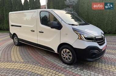 Грузовой фургон Renault Trafic 2020 в 