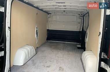 Грузовой фургон Renault Trafic 2020 в 