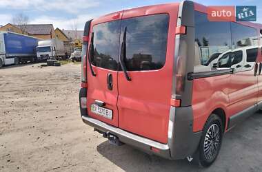 Минивэн Renault Trafic 2005 в 