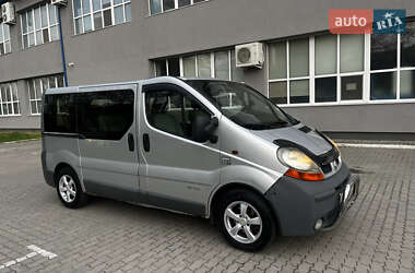 Минивэн Renault Trafic 2006 в 