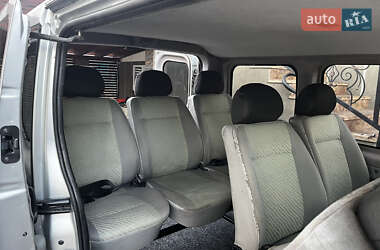 Минивэн Renault Trafic 2006 в 