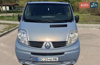 Минивэн Renault Trafic 2007 в 