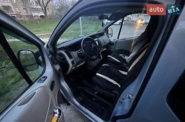 Минивэн Renault Trafic 2007 в 