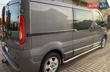 Грузовой фургон Renault Trafic 2012 в 
