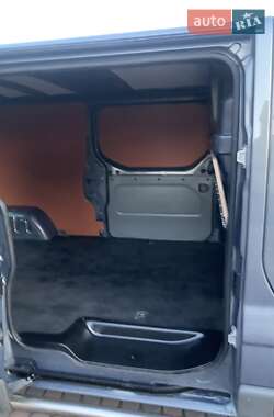 Грузовой фургон Renault Trafic 2012 в 
