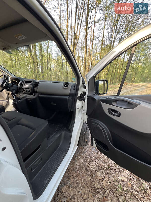 Вантажний фургон Renault Trafic 2019 в Баранівці