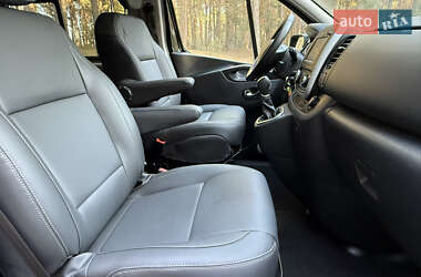 Минивэн Renault Trafic 2021 в 
