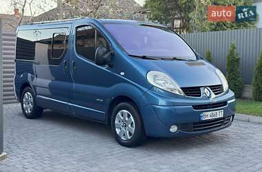 Мінівен Renault Trafic 2012 в 