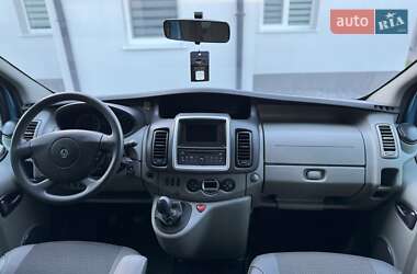 Мінівен Renault Trafic 2012 в 