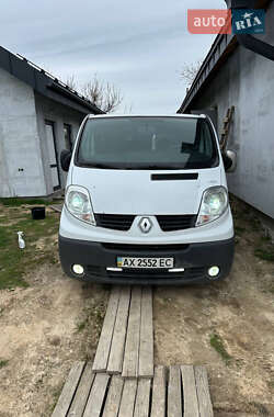 Минивэн Renault Trafic 2009 в 