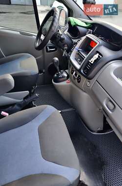 Вантажний фургон Renault Trafic 2011 в 