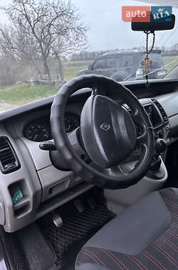 Грузовой фургон Renault Trafic 2010 в 