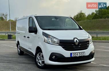 Вантажний фургон Renault Trafic 2016 в Полтаві