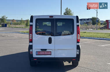 Минивэн Renault Trafic 2014 в 