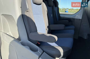 Минивэн Renault Trafic 2014 в 