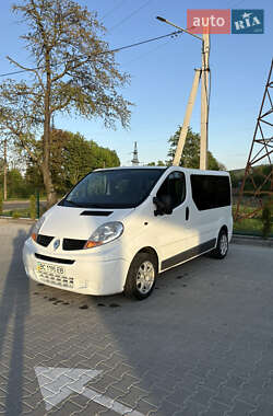 Мінівен Renault Trafic 2006 в 