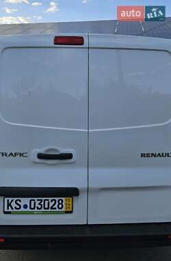 Грузовой фургон Renault Trafic 2021 в 