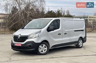 Вантажний фургон Renault Trafic 2017 в Дніпрі