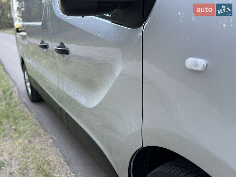 Другие грузовики Renault Trafic 2021 в Киеве