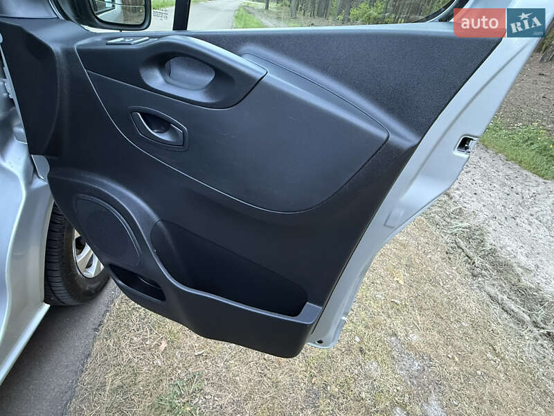 Другие грузовики Renault Trafic 2021 в Киеве