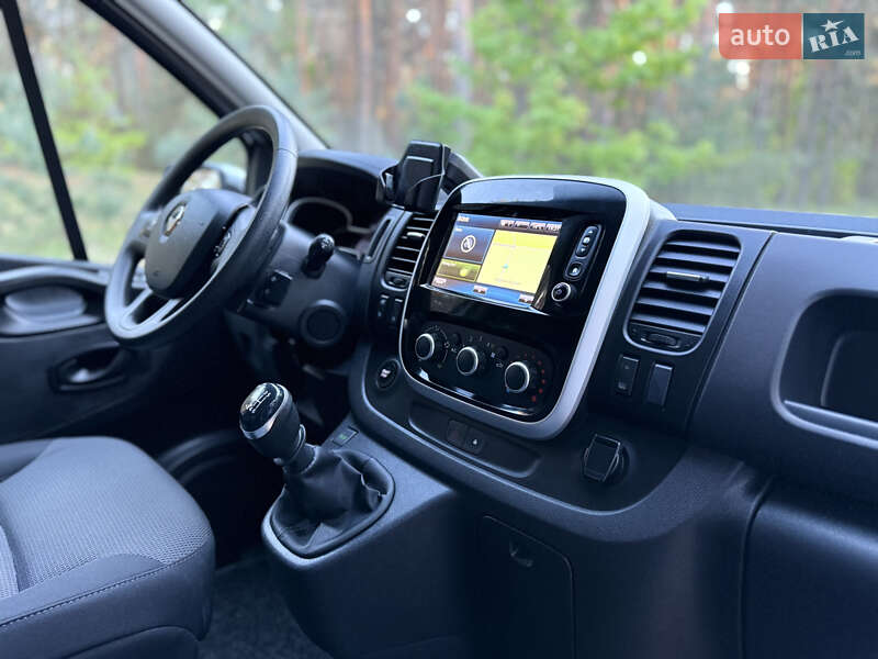Другие грузовики Renault Trafic 2021 в Киеве