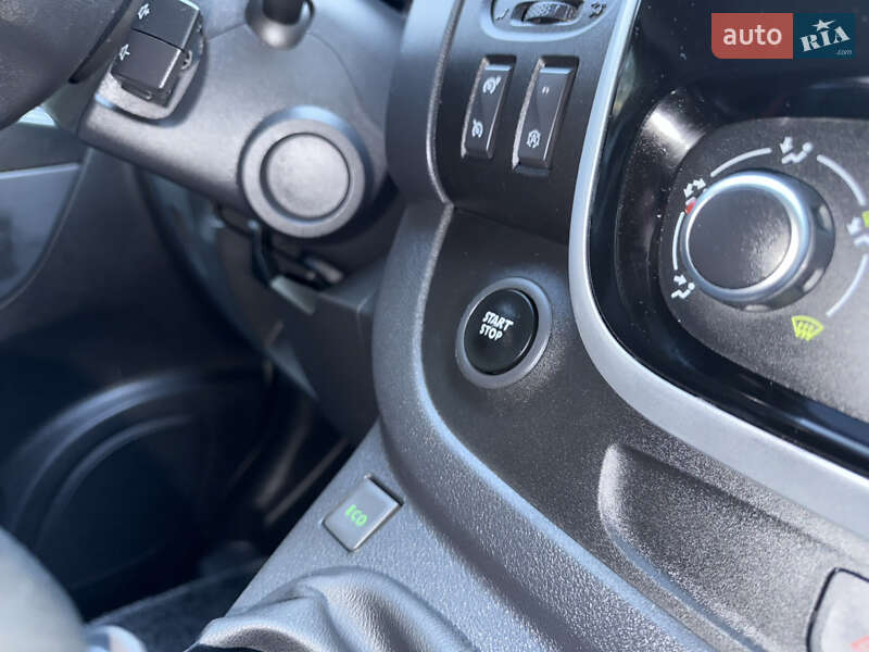 Другие грузовики Renault Trafic 2021 в Киеве