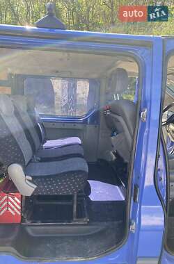 Минивэн Renault Trafic 2005 в 