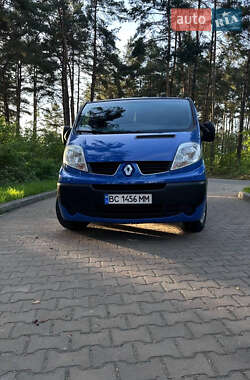 Мінівен Renault Trafic 2011 в 