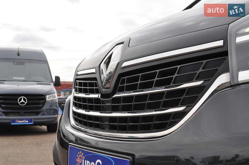 Мінівен Renault Trafic 2020 в Києві