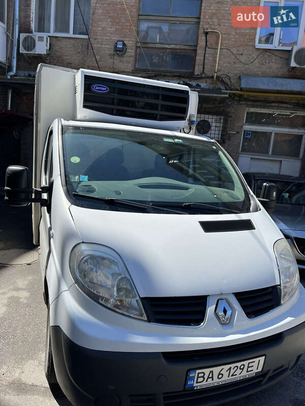 Renault Trafic 2012