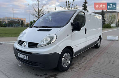 Вантажний фургон Renault Trafic 2014 в Радивиліві