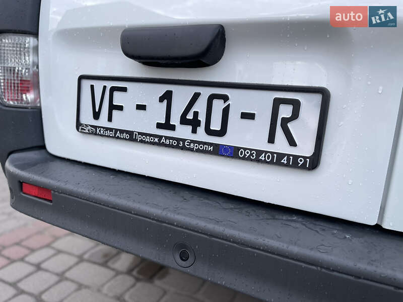 Вантажний фургон Renault Trafic 2014 в Радивиліві