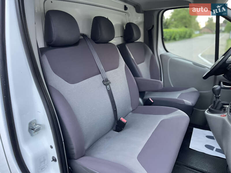 Вантажний фургон Renault Trafic 2014 в Радивиліві