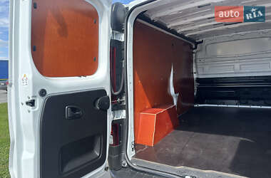 Вантажний фургон Renault Trafic 2022 в 