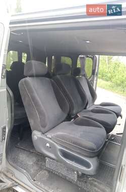 Мінівен Renault Trafic 2002 в 