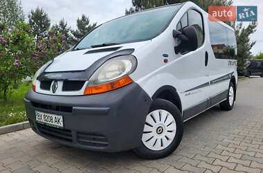 Мінівен Renault Trafic 2004 в Хмельницькому