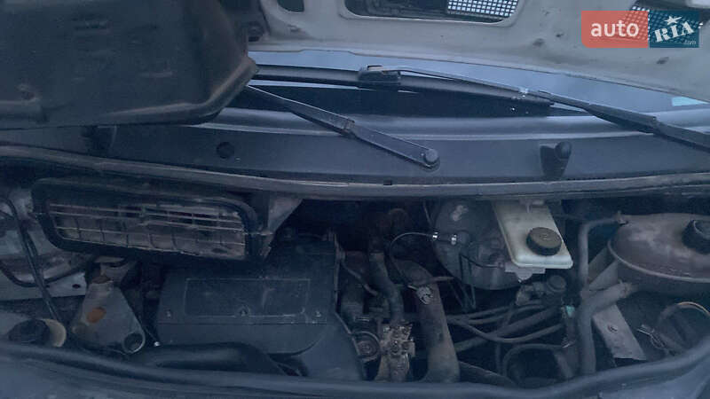 Минивэн Renault Trafic 2002 в Ровно