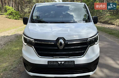 Вантажний фургон Renault Trafic 2023 в 