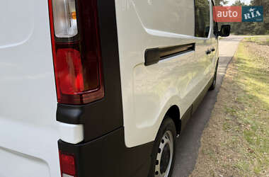 Вантажний фургон Renault Trafic 2023 в 