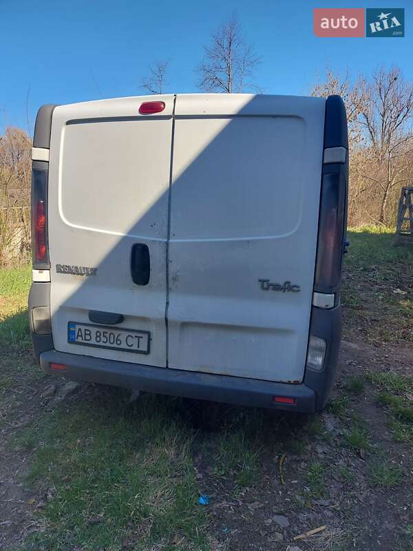 Грузовой фургон Renault Trafic 2005 в Хмельницком фото 2 Грузовой фургон Renault Trafic 2005 в Хмельницком