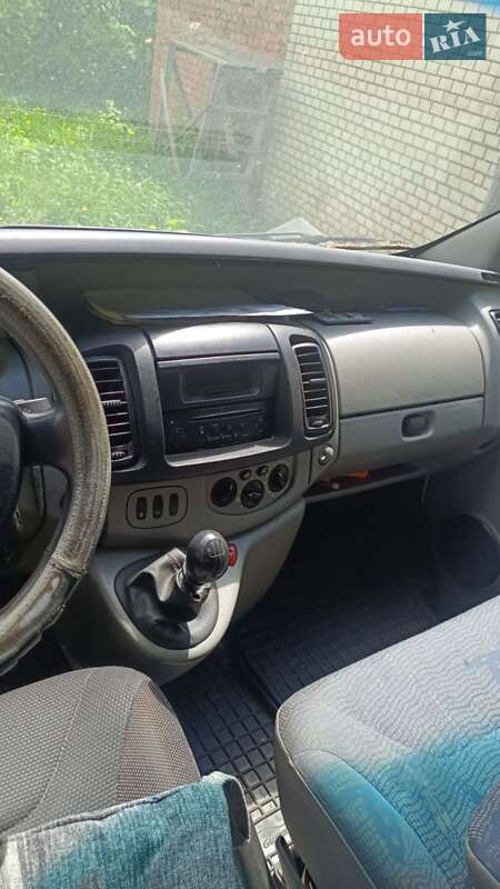 Грузовой фургон Renault Trafic 2005 в Хмельницком фото 5 Грузовой фургон Renault Trafic 2005 в Хмельницком