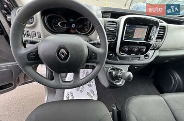 Мінівен Renault Trafic 2016 в 