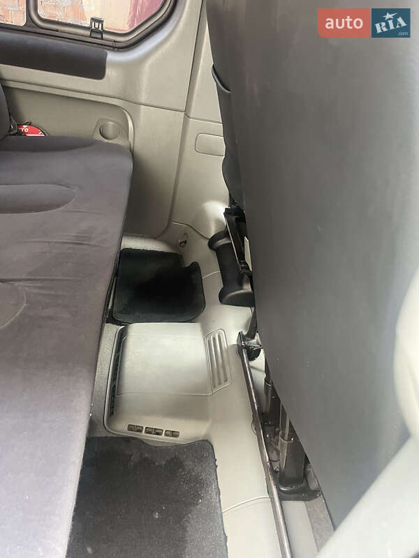 Мінівен Renault Trafic 2010 в Чернівцях