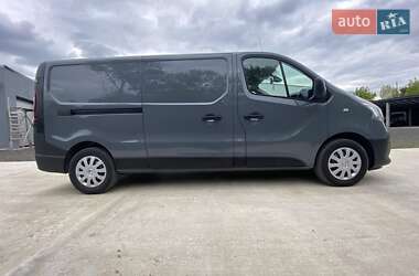 Вантажний фургон Renault Trafic 2022 в 