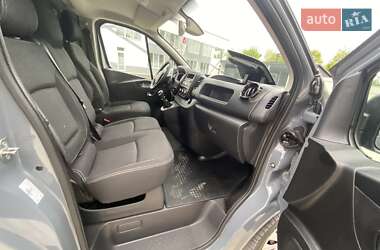 Вантажний фургон Renault Trafic 2022 в 