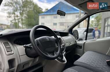 Минивэн Renault Trafic 2010 в 