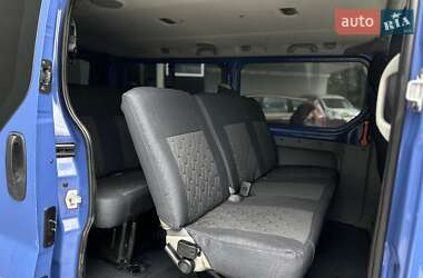 Минивэн Renault Trafic 2010 в 